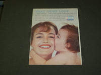 1961 AUGUST LADIES' HOME JOURNAL MAGAZINE- THE KENNEDYS ON VACATION - B 3964
