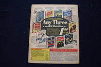 1953 FEB 8 AMERICAN WEEKLY MAGAZINE - SHIRLEY TEMPLE ARTICLE AND PHOTO - E 23242