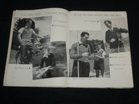 1945 BERNAT'S HANDKNIT CLASSICS KNITTING MANUAL CATALOG - J 6740