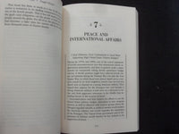 1992 TOUGH CHOICES SOFTCOVER BOOK SIGNED BY DAVID SAPERSTEIN - KD 9301