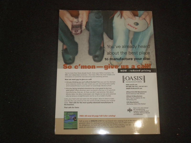2005 AUGUST/SEPTEMBER DIRTY LINEN MAGAZINE - THEIR FINE GROUP - ST 7007