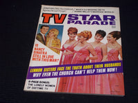1969 MARCH TV STAR PARADE MAGAZINE - THE LENNON SISTERS FRONT COVER - E 14032