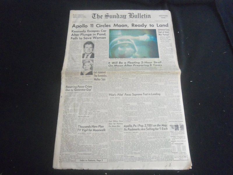 1969 JULY 20 THE SUNDAY BULLETIN NEWSPAPER - APOLLO 11 CIRCLES MOON - NP 5774
