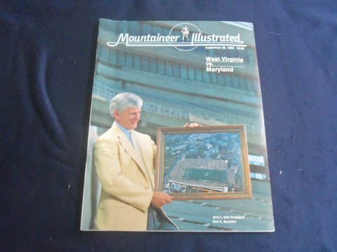 1986 SEP 20 FOOTBALL PROGRAM - WEST VIRGINIA UNIV VS UNIV MARYLAND - SP 4686R