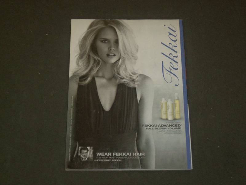 2010 MARCH COSMOPOLITAN MAGAZINE - CARRIE UNDERWOOD - B 1201