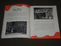 1945 ROSE MARIE SOUVENIR PROGRAM - NICE PHOTOS - J 2369