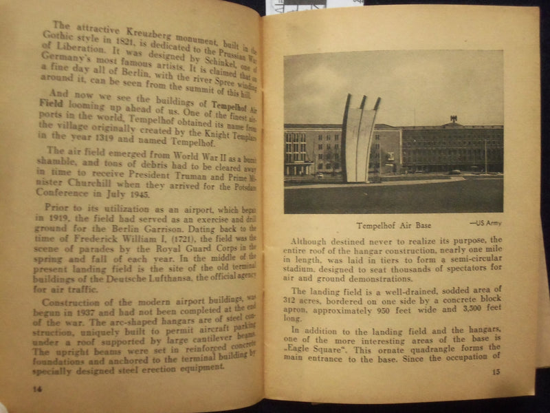 1940'S SPECIAL SERVICES BERLIN TOUR BOOKLET WITH BERLIN MAP SOFTCOVER - K 195