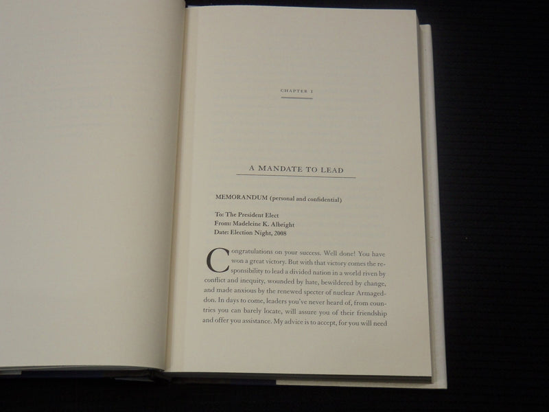 2008 MEMO TO THE PRESIDENT ELECT BOOK SIGNED BY MADELEINE ALBRIGHT - KD 2771D