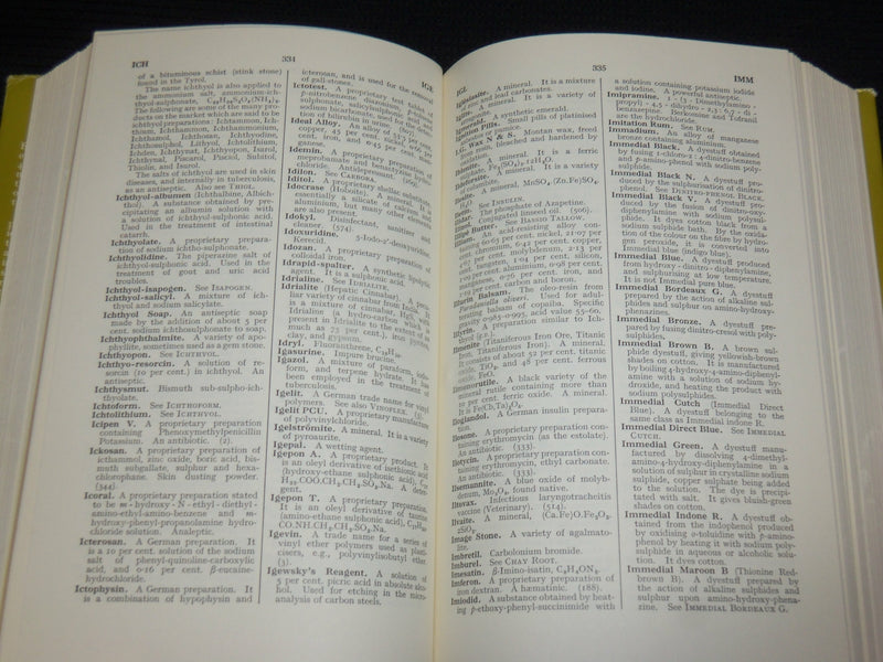 1971 CHEMICAL SYNONYMS AND TRADE NAMES HARDCOVER HANDBOOK - KD 7459