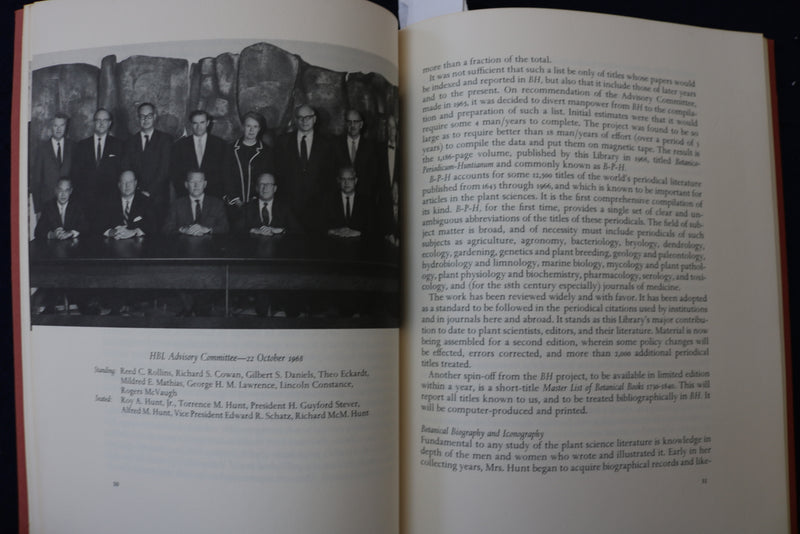 1970 HUNT BOTANICAL LIBRARY - A DECENNIAL REPORT SOFTCOVER - G. LAWRENCE- K 1369