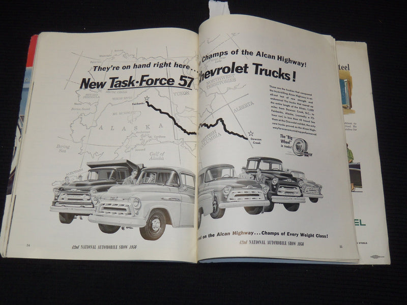 1956 NATIONAL AUTOMOBILE SHOW OFFICIAL PROGRAM - GREAT PHOTOS - K 1295A