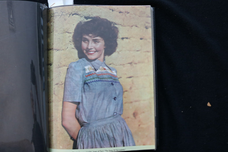 JENNIFER JONES SCRAPBOOK - E 24955