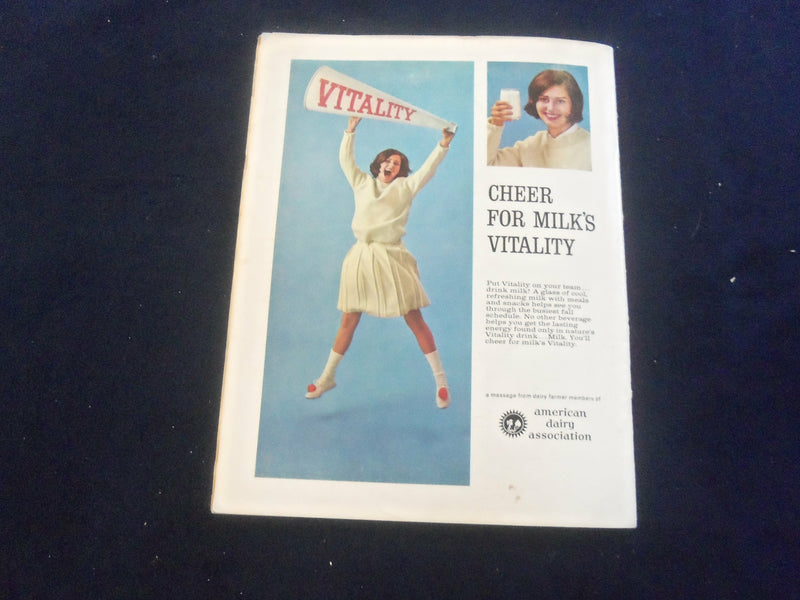 1966 OCTOBER 29 GOAL POST PROGRAM - UCLA VS AIR FORCE - ST 7200