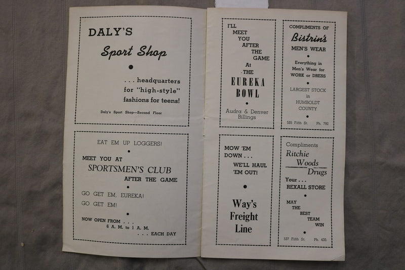 1943 EUREKA HIGH SCHOOL FOOTBALL PROGRAMS - LOT OF 3 - K 3445