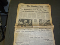 1969 JULY 25 THE EVENING NEWS NEWSPAPER - TED KENNEDY PLEADS GUILTY - NP 3247