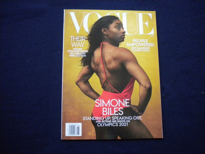 2020 AUGUST VOGUE MAGAZINE - SIMONE BILES COVER - B 676K
