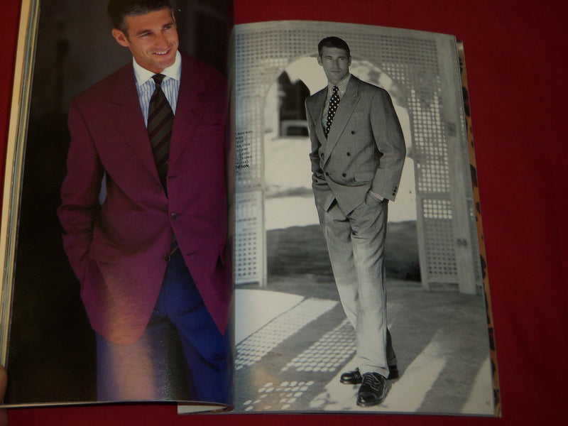 1993 SPRING/SUMMER UPDATE MAGAZINE - GREAT COVER - FASHION - RC 845