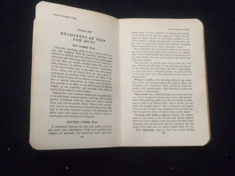 1941 WATCH OFFICER'S GUIDE - U.S. NAVY - SOFT LEATHER COVERED BOOK - KD 8331
