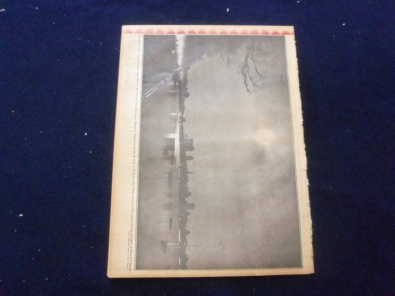 1965 NOVEMBER 10 BOSTON RECORD AMERICAN NEWSPAPER-BLACKOUT IN NORTHEAST- NP 6251