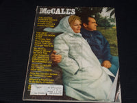1971 MAY MCCALL'S MAGAZINE - THE NIXONS FRONT COVER - E 717