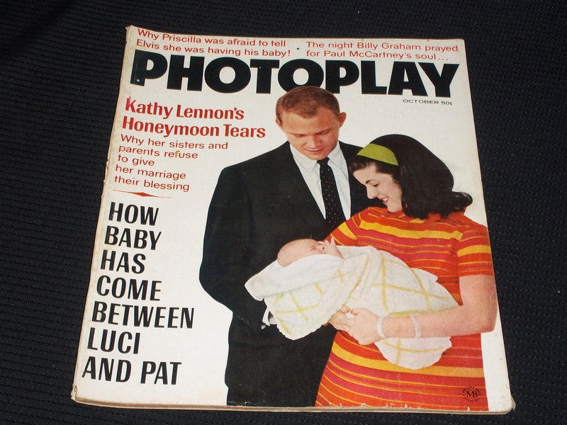 1967 OCTOBER PHOTOPLAY MAGAZINE - KATHY LENNON FRONT COVER - E 876