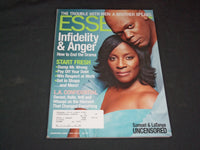 2002 MAY ESSENCE MAGAZINE - SAMUEL L. JACKSON & LATANYA JACKSON - B 346