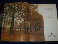1976 THE PARKS SQUARES & MEWS OF LONDON HARDCOVER BOOK BY S. LESBERG - KD 2794