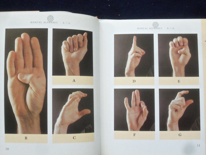 2002 THE ART OF SIGN LANGUAGE HARDCOVER BOOK BY CHRISTOPHER BROWN - KD 8784