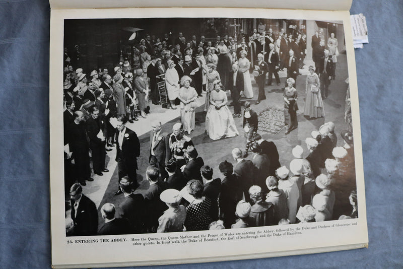 1960 PICTURE BOOK OF PRINCESS MARGARET'S WEDDING HARDCOVER BOOK - KD 9368