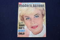 1960 MAY MODERN SCREEN MAGAZINE - DORIS DAY COVER - E 17404