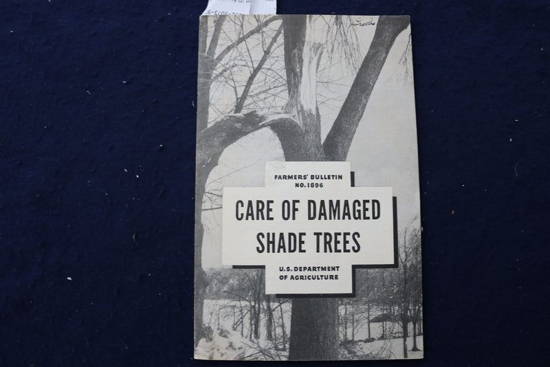 1942 & 1948 SHADE TREES CARE & COMMON DISEASES SOFTCOVER BOOKS -LOT OF 2- K 1414