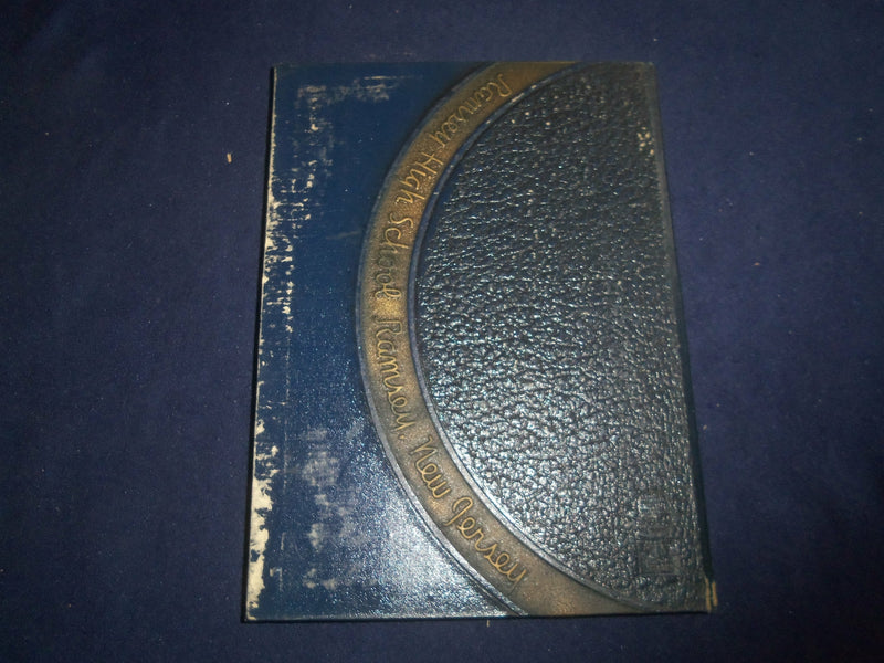 1940 THE NUGGET RAMSEY HIGH SCHOOL YEARBOOK - RAMSEY, NEW JERSEY - YB 2369