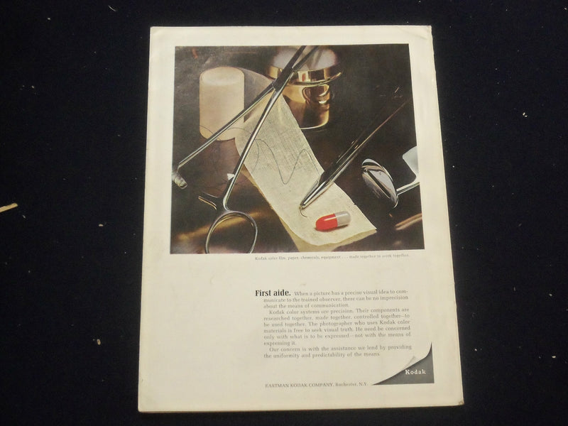 1967 AUGUST THE PROFESSIONAL PHOTOGRAPHER - PHOTOS, ARTICLES & ADS - ST 6646