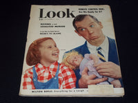 1950 NOVEMBER 21 LOOK MAGAZINE - MILTON & VICKI BERLE FRONT COVER - E 20406