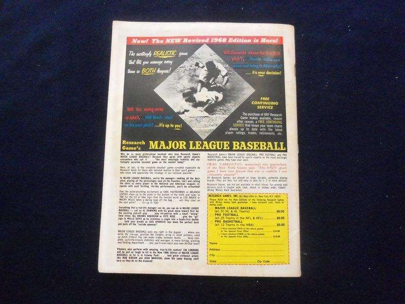 1968 TRUE'S BASEBALL YEARBOOK MAGAZINE - CARL YASTRZEMSKI - SP 6118U