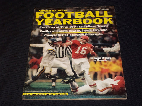 1970 TRUE'S FOOTBALL YEARBOOK MAGAZINE - LEN DAWSON KC FRONT COVER - E 6344