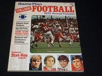 1972 GAMEPLAN COLLEGE FOOTBALL MAGAZINE - RICH GLOVER COVER - E 7913