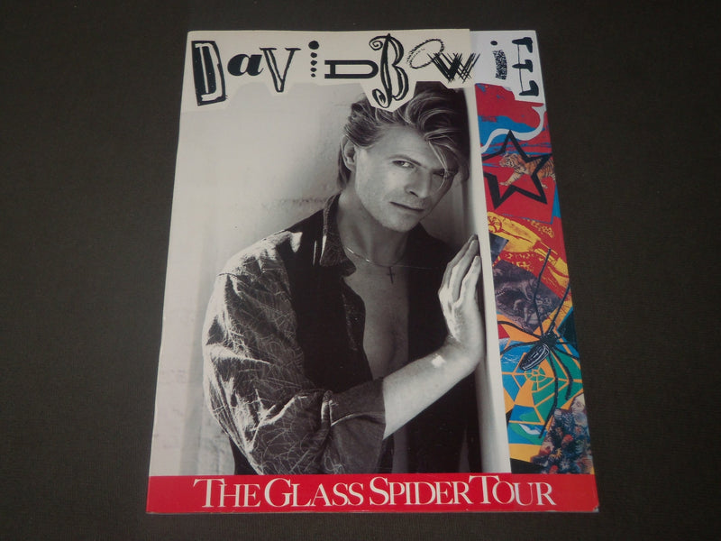 1987 DAVID BOWIE TOUR PROGRAM - THE GLASS SPIDER TOUR - GREAT PHOTOS - J 3429