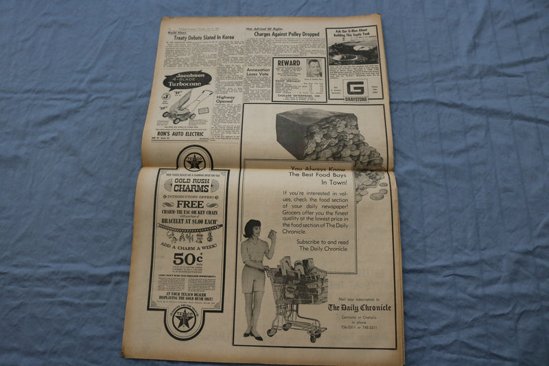 1965 JULY 15 DAILY CHRONICLE NEWSPAPER-FIRST MARS PHOTO RELAYED TO EARTH-NP 8494