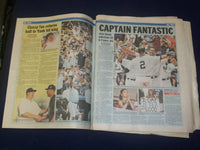 2001 JULY 10 NEW YORK DAILY NEWS NEWSPAPER - DEREK JETER GETS 3,000 HIT -NP 4226