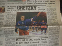 1999 APRIL 19 USA TODAY NEWSPAPER - WAYNE GRETZKY SAYS GOODBYE, RETIRES- NP 8024