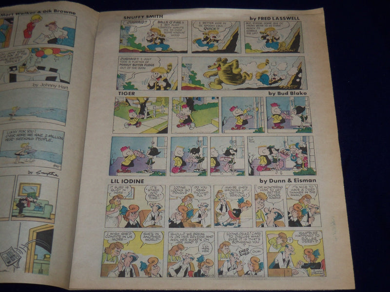 1983 FEBRUARY 13 THE SUNDAY PRESS COLOR COMICS - PEANUTS - GARFIELD - NP 1847M
