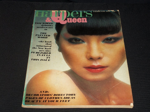 1976 FEBRUARY HARPERS & QUEEN MAGAZINE - NICE FASHION FRONT COVER - E 5586