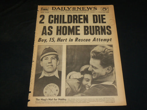 1952 FEBRUARY 25 NEW YORK DAILY NEWS - 2 CHILDREN DIE AS HOME BURNS - NP 5412