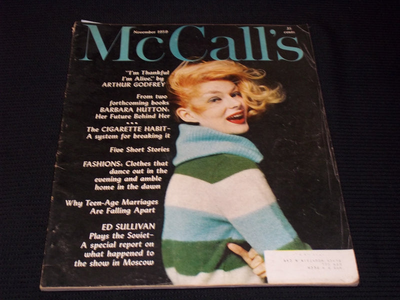 1959 NOVEMBER MCCALL'S MAGAZINE - NICE FASHION FRONT COVER - E 20230