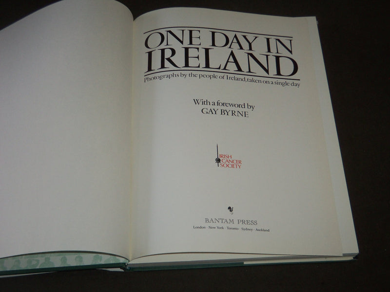 One Day in Ireland by Irish Cancer Society (1989, Hardcover) - I 428