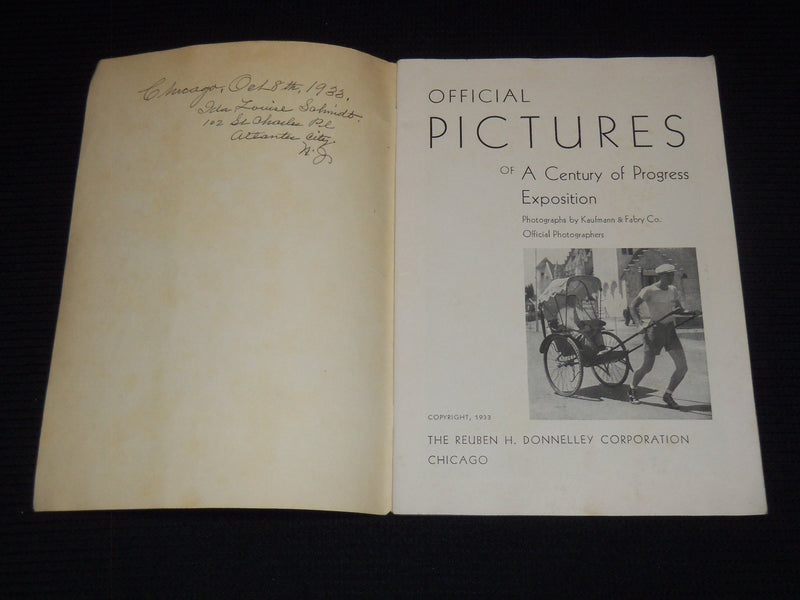 1933 A CENTURY OF PROGRESS OFFICIAL PICTURES BOOK - SOFTCOVER - J 7333