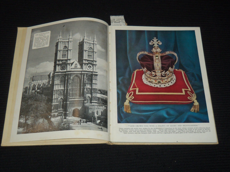 1952-1953 QUEEN ELIZABETH PHOTO ALBUMS LOT OF 2 - HARDCOVER - KD 5403D