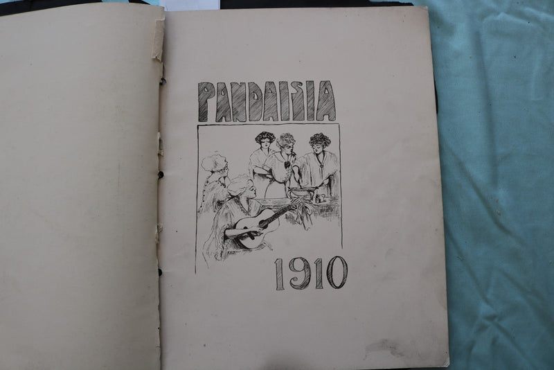 1910 & 1915 PANDAISIA - KENTUCKY HOME SCHOOL YEARBOOKS - LOT OF 2 - K 3310
