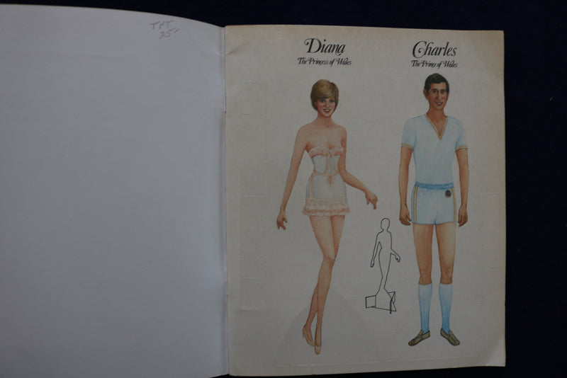 1982-2002 ROYAL FAMILY PAPER DOLL BOOKS - LOT OF 3 - O 3638